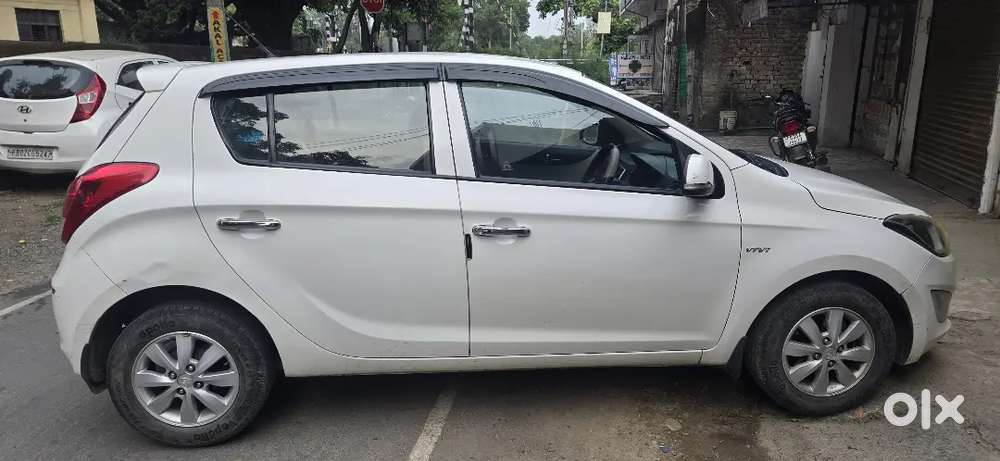Hyundai I20 2014 Petrol Well Maintained