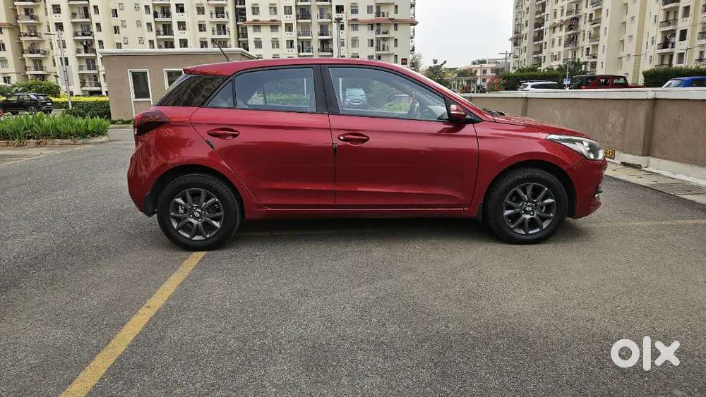 Hyundai Elite I20 2020 Petrol Well Maintained, 28k Kms Driven