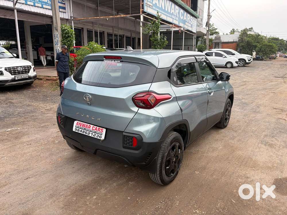 Tata Punch Accomplished, 2023, Petrol