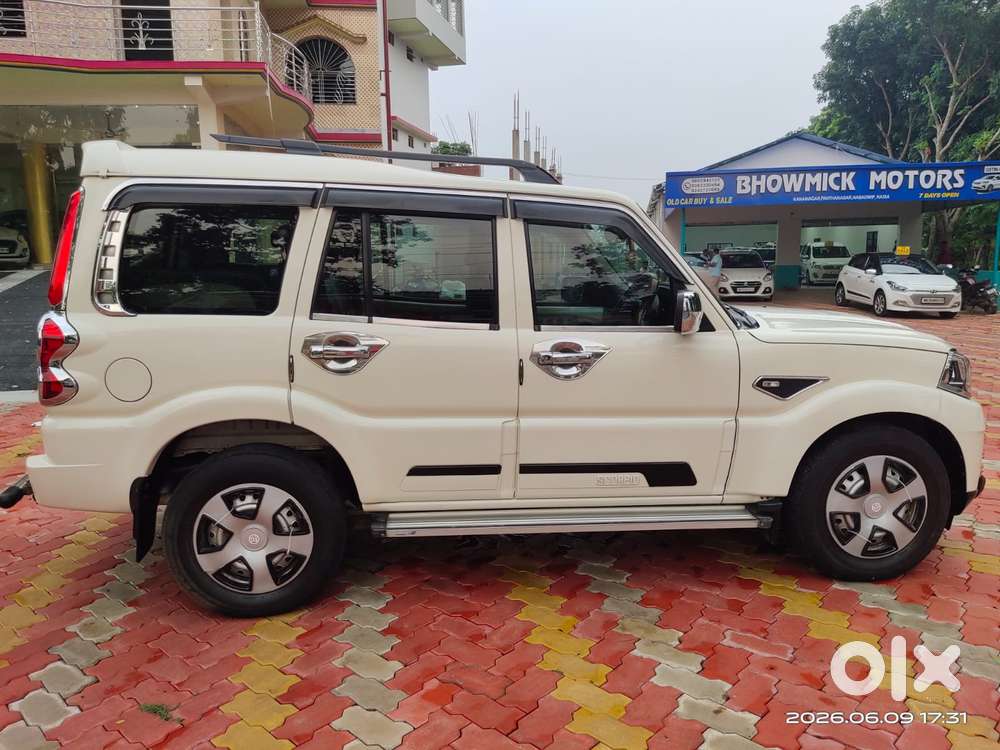 Mahindra Scorpio Classic 2.2 S Mt 9 Str, 2022, Diesel