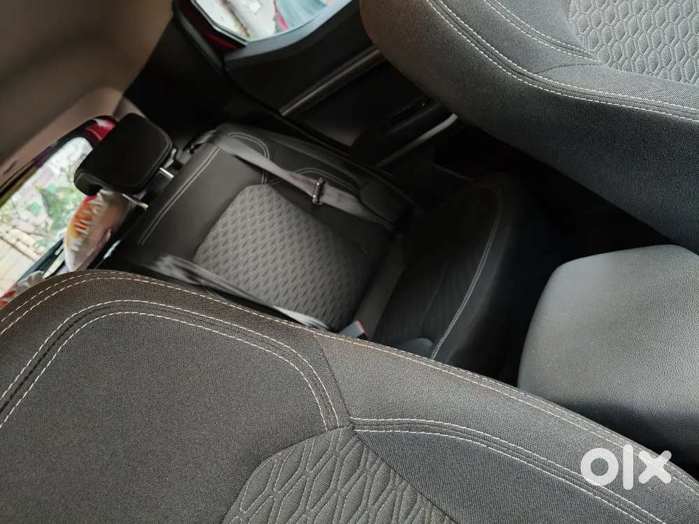 4 Years Car In Good Condition And Run Less Than 21000 Km