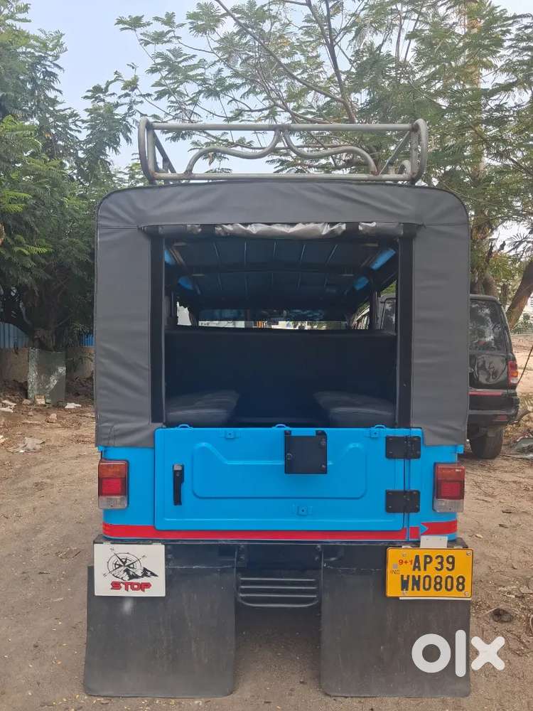 Mahindra Jeep Commander 2008