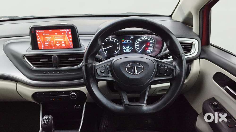 Tata Altroz Xz, 2022, Petrol