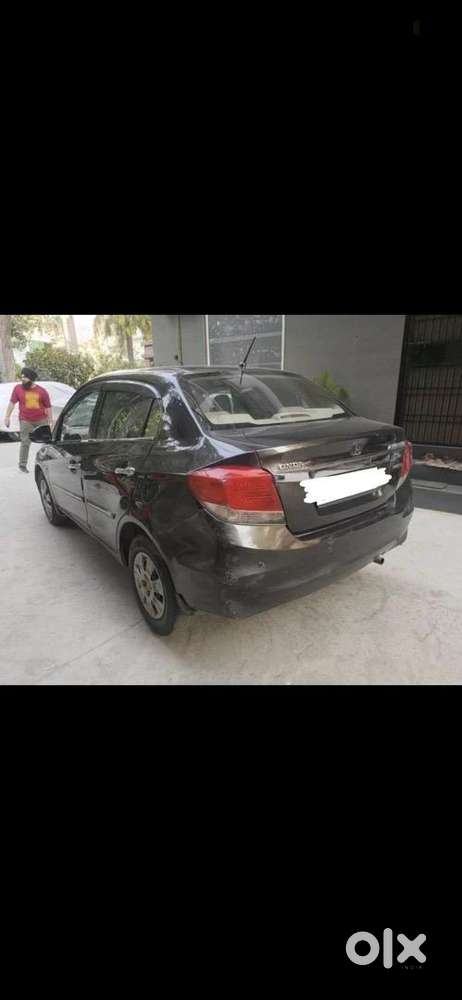 Honda Amaze 2015 Well Maintained