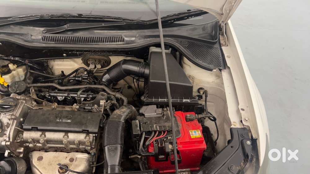 Volkswagen Polo Petrol Highline 1.2l, 2014, Petrol