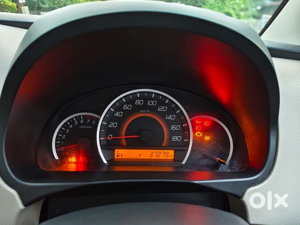 Maruti Suzuki Wagon R Vxi 1.0, 2015, Petrol
