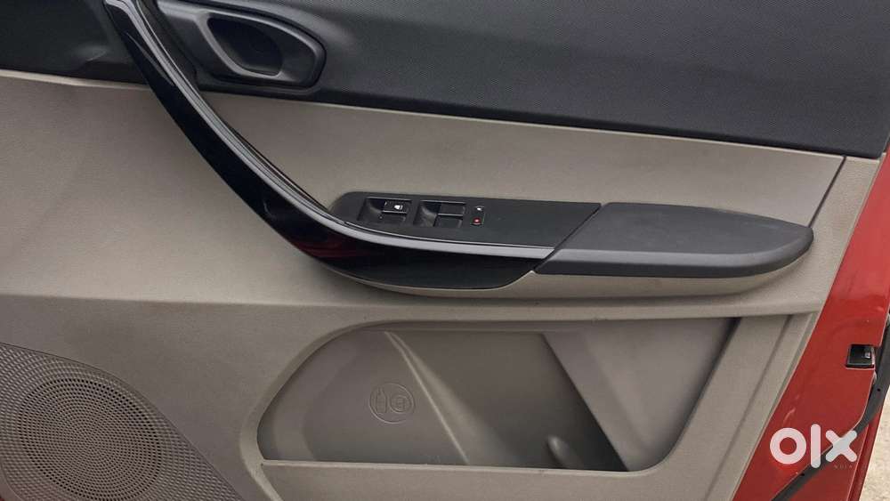 Tata Tiago 1.2 Revotron Xz, 2019, Petrol