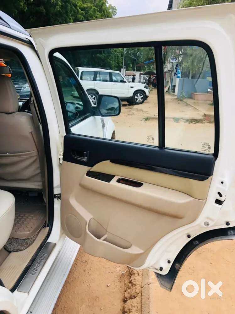 Ford Endeavour 2011 Diesel