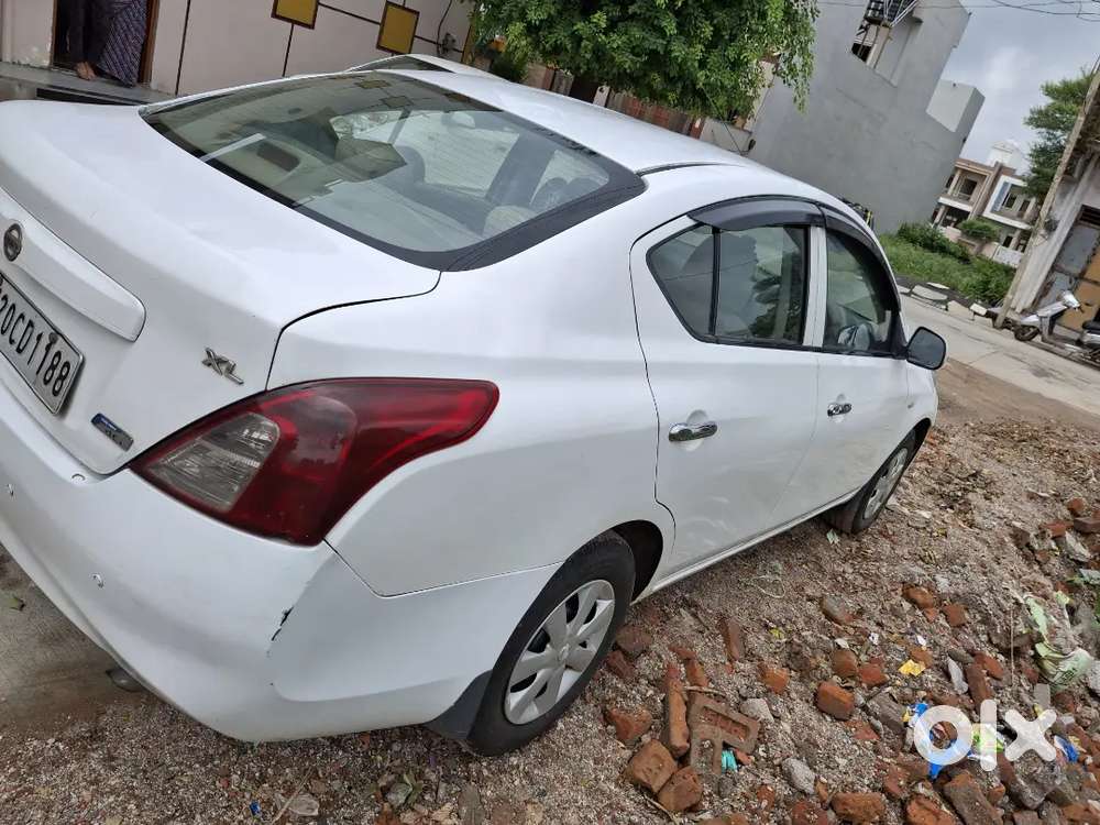 Nissan Sunny 2013 Diesel Well Maintained