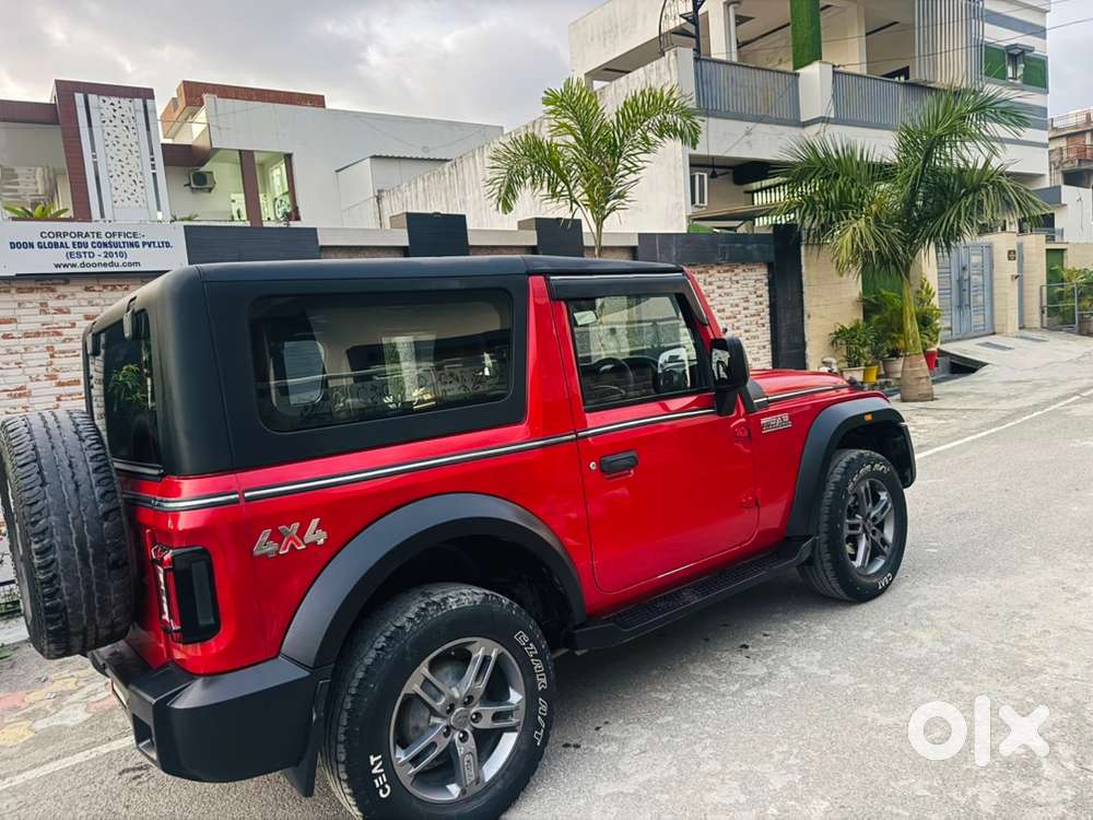 Mahindra Thar Petrol 2022