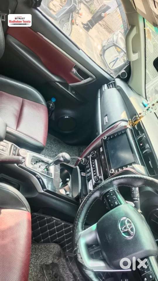 Toyota Fortuner Legender, 2023, Diesel