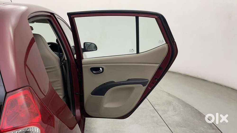 Hyundai I10 Sportz 1.1 Irde2, 2015, Petrol