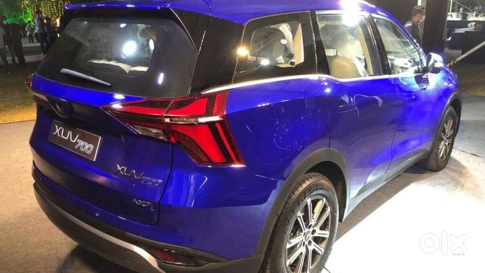 Mahindra Xuv700 2.2 Ax 7 Diesel At Luxury Pack Str Awd, 2022, Diesel