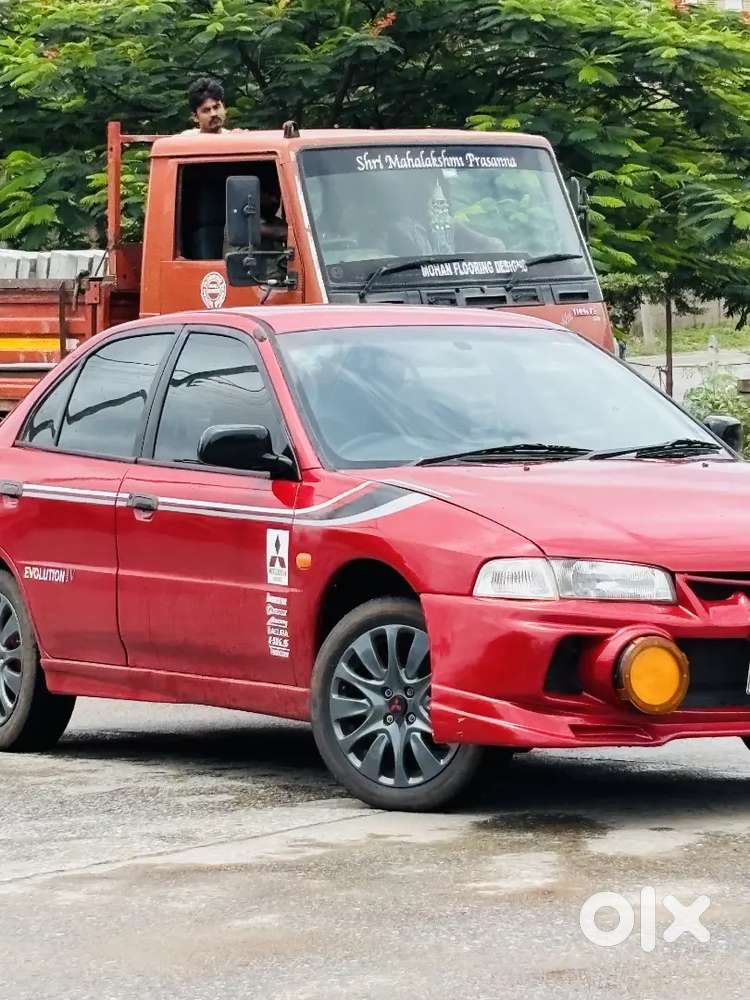 Mitsubishi Lancer 2002 Petrol