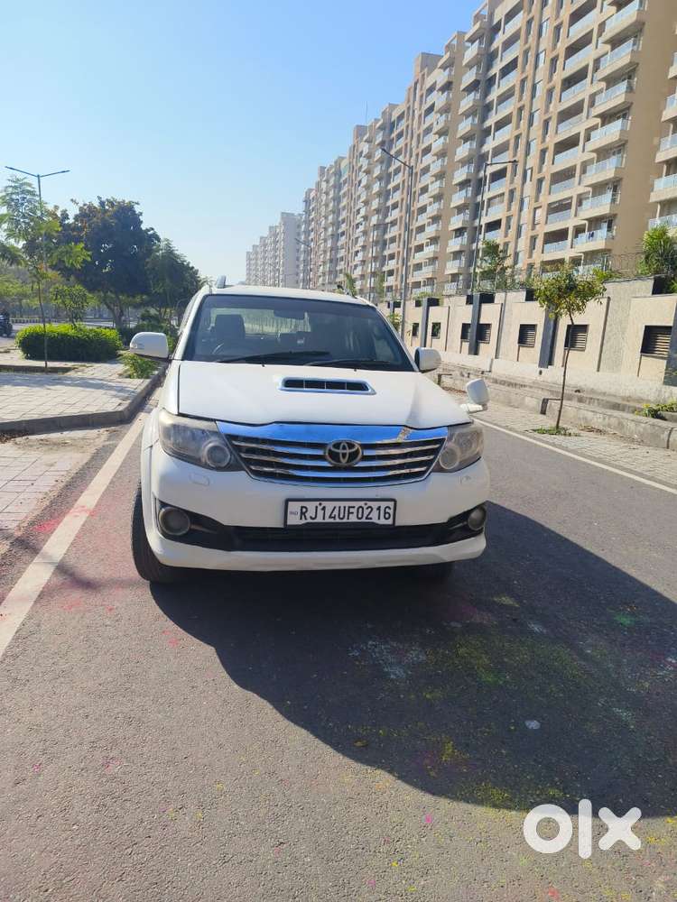 Toyota Fortuner 2011-2016 4x4 At, 2013, Diesel