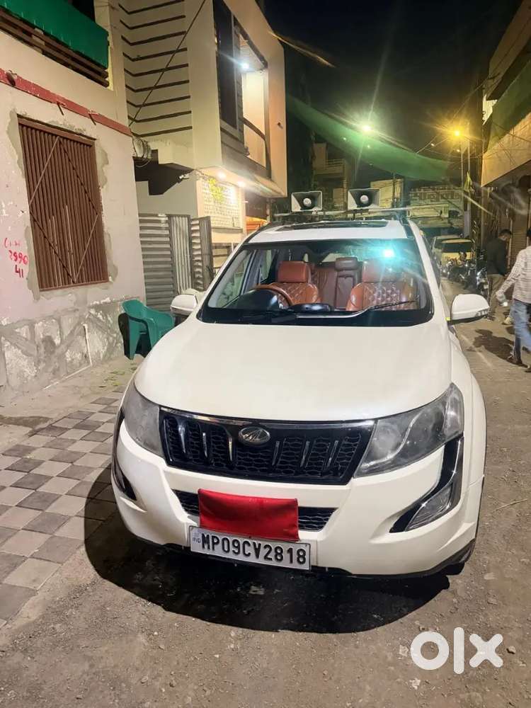 Mahindra Xuv500 2017 Diesel 91677 Km Driven
