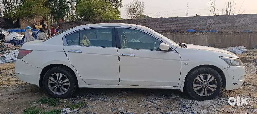Honda Accord Petrol/cng 132000 Km Driven