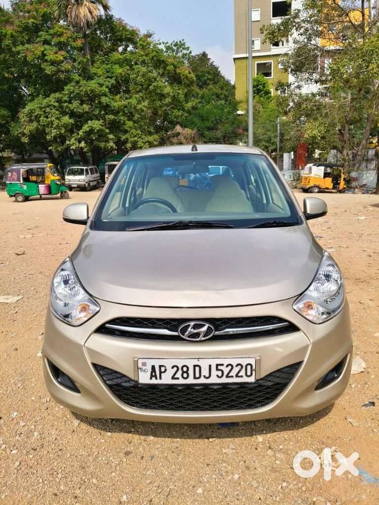 Hyundai I10 Sportz, 2011, Petrol