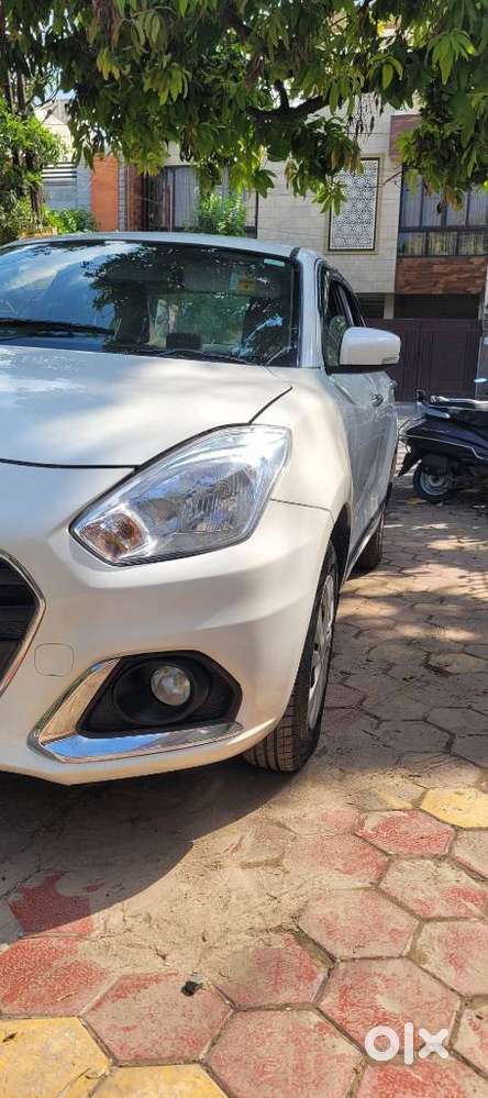 Maruti Suzuki Dzire 1.2 Vxi Amt, 2024, Petrol
