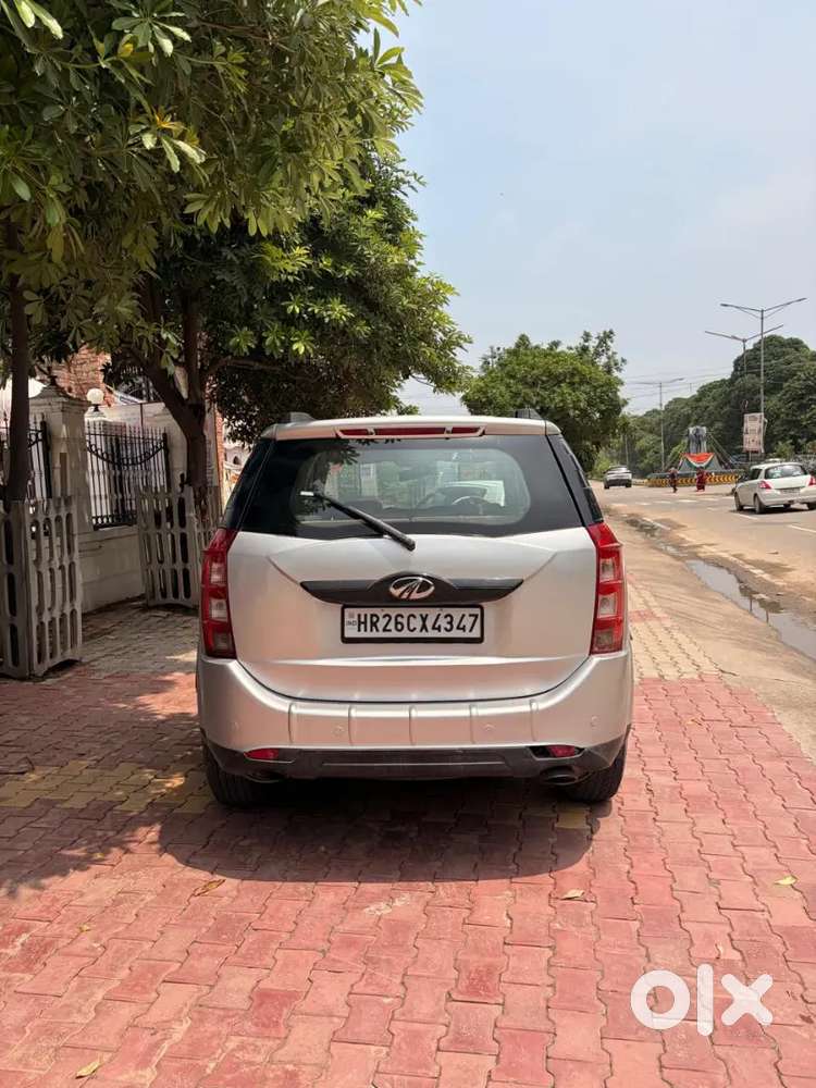 Mahindra Xuv500 2.2 2016