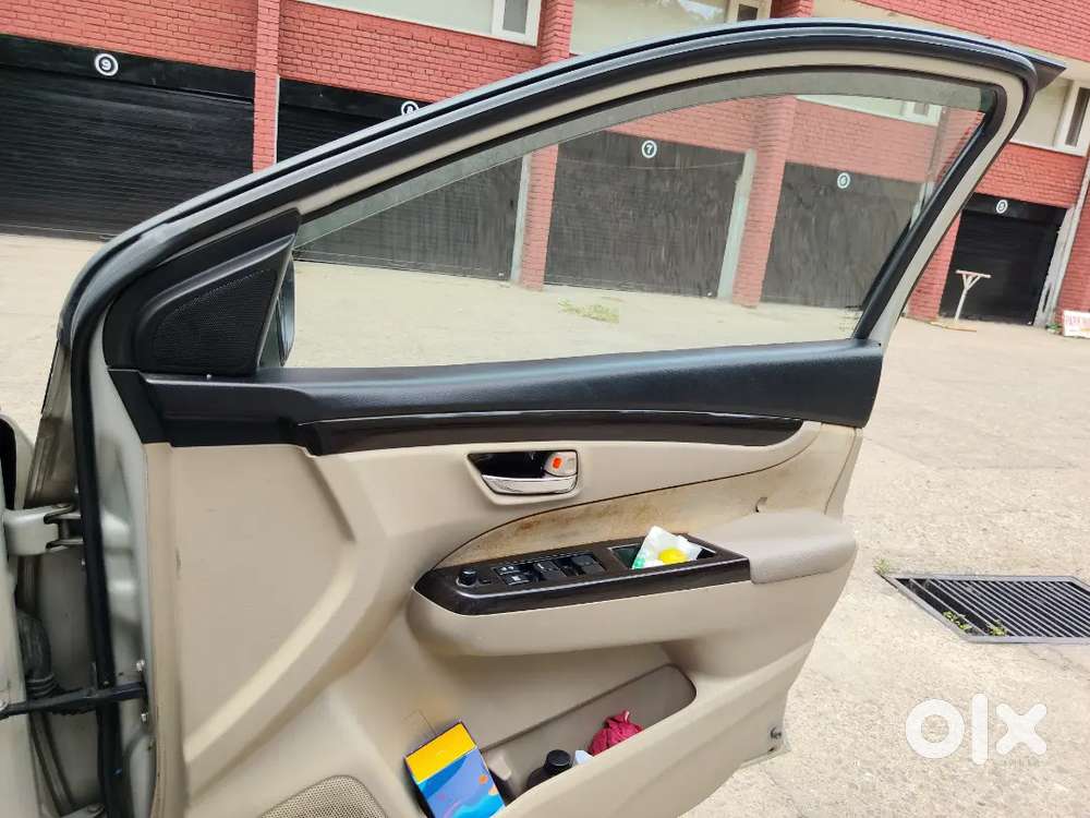 Maruti Suzuki Ciaz 2016 Diesel 102000 Km Driven