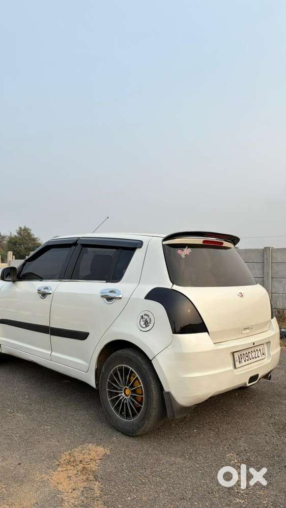 Maruti Suzuki Swift 2011 Diesel Well Maintained
