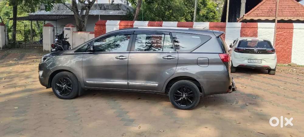 Toyota Innova Crysta 2018 December.no Replacement  Orginal Kerala