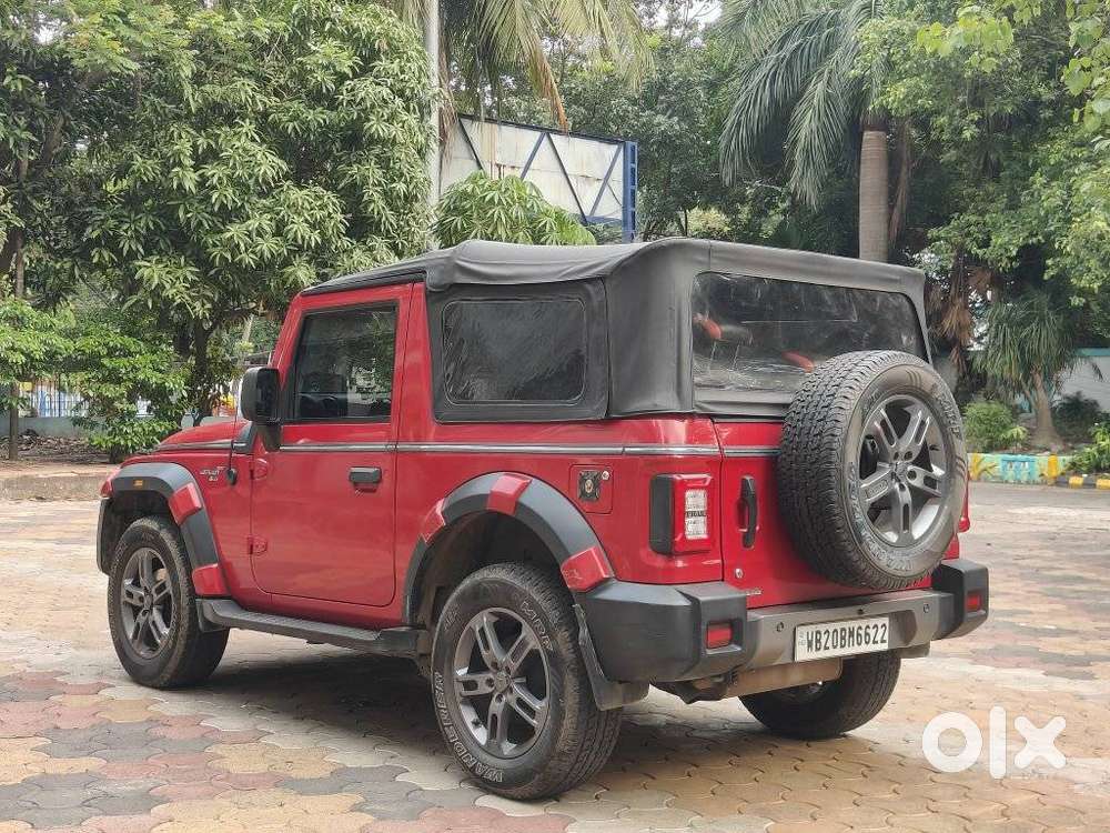 Mahindra Thar Lx 4-str Convertible At, 2022, Petrol