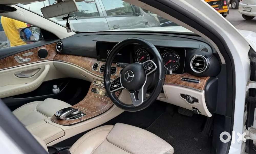Immaculate 2018/19 Mercedes-benz E 220d Lwb-vip No 2424–excellent Cond