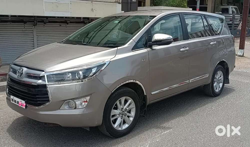 Toyota Innova Crysta - 1st Owner - Bronze Colour -  Vx Variant.