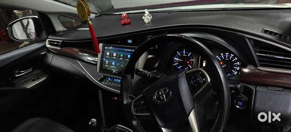 Innova Crysta 2018