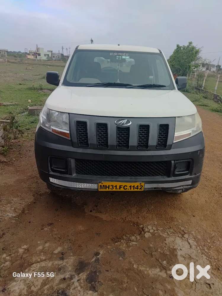 Mahindra Tuv 300 2018