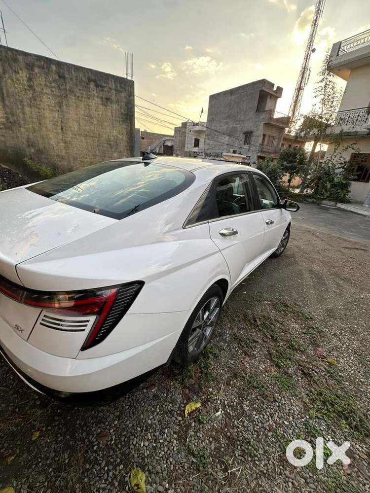 Hyundai Verna 2023 Petrol 78000 Km Driven
