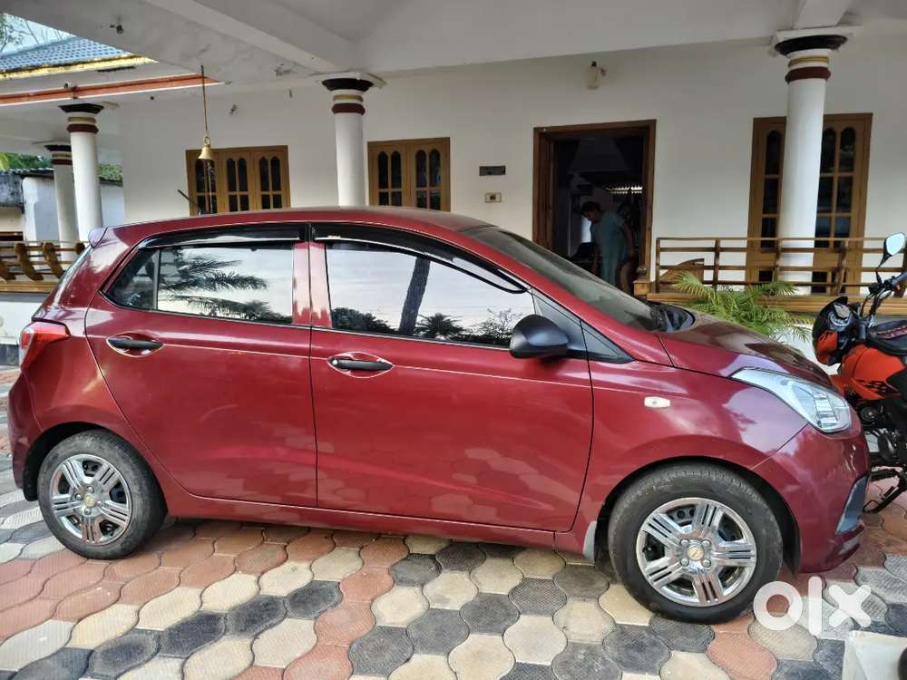 Hyundai Grand I10 2014 Petrol 44000 Km Driven Urgent Scale