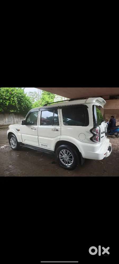 Mahindra Scorpio 2016 Diesel Well Maintained