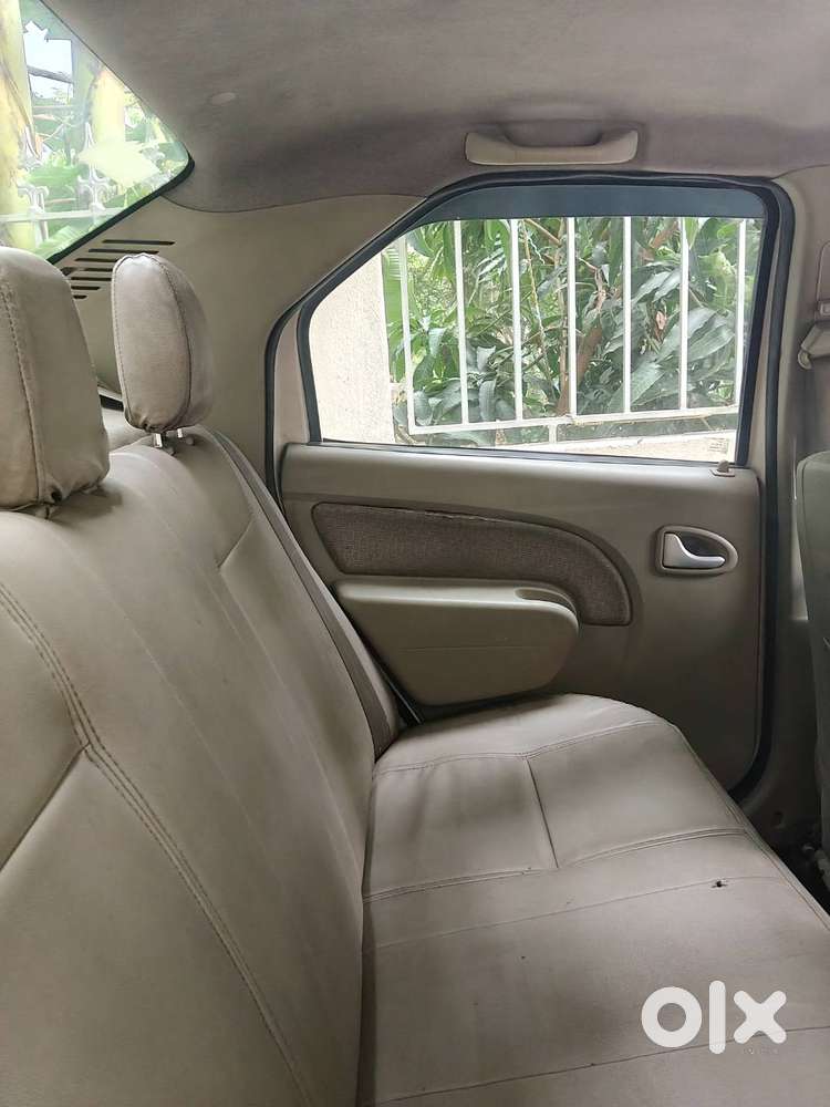 Mahindra Verito G4 Petrol Manual