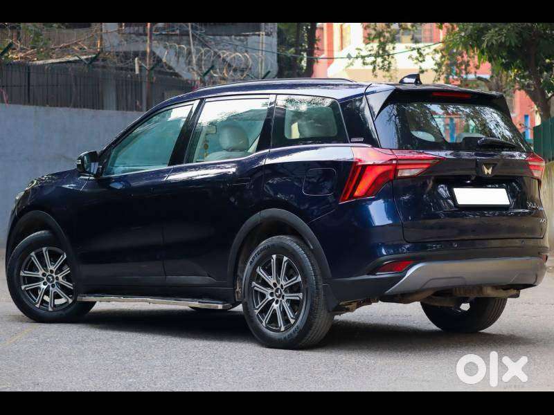 Mahindra Xuv700 2.0 Ax 7 Petrol At Str, 2022, Petrol