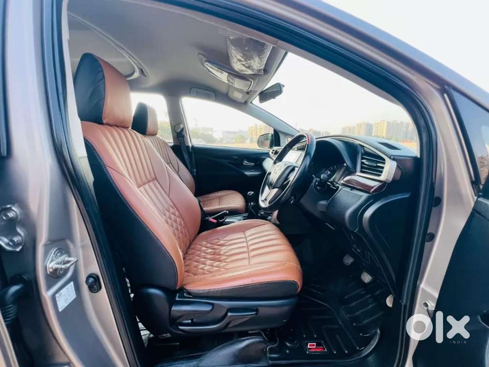 Toyota Innova Crysta [2020-ongoing] 2.4 Vx 8 Str, 2022, Diesel