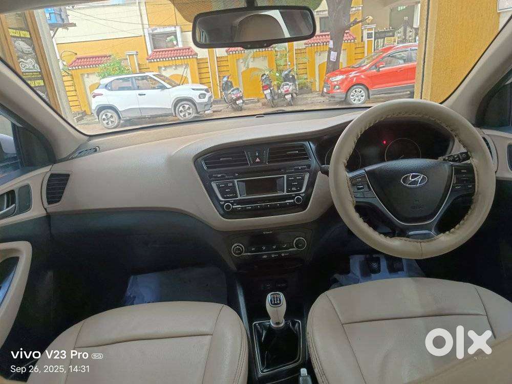 Hyundai I20 Sportz 1.2 Bs-iv, 2014, Petrol