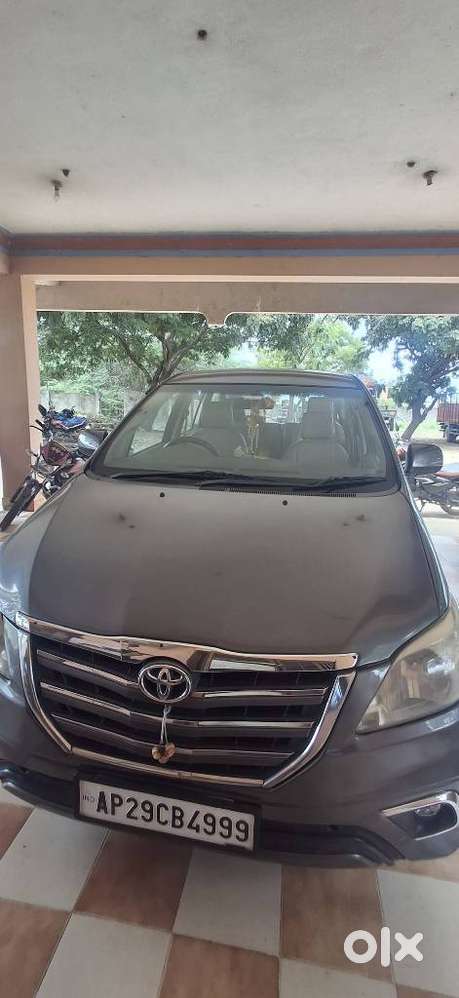 Toyota Innova 2.5 G (diesel) 7 Seater, 2013, Diesel
