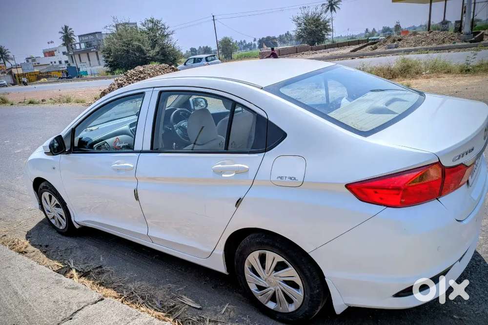 Honda City 2017 Petrol + Cng Well Maintained
