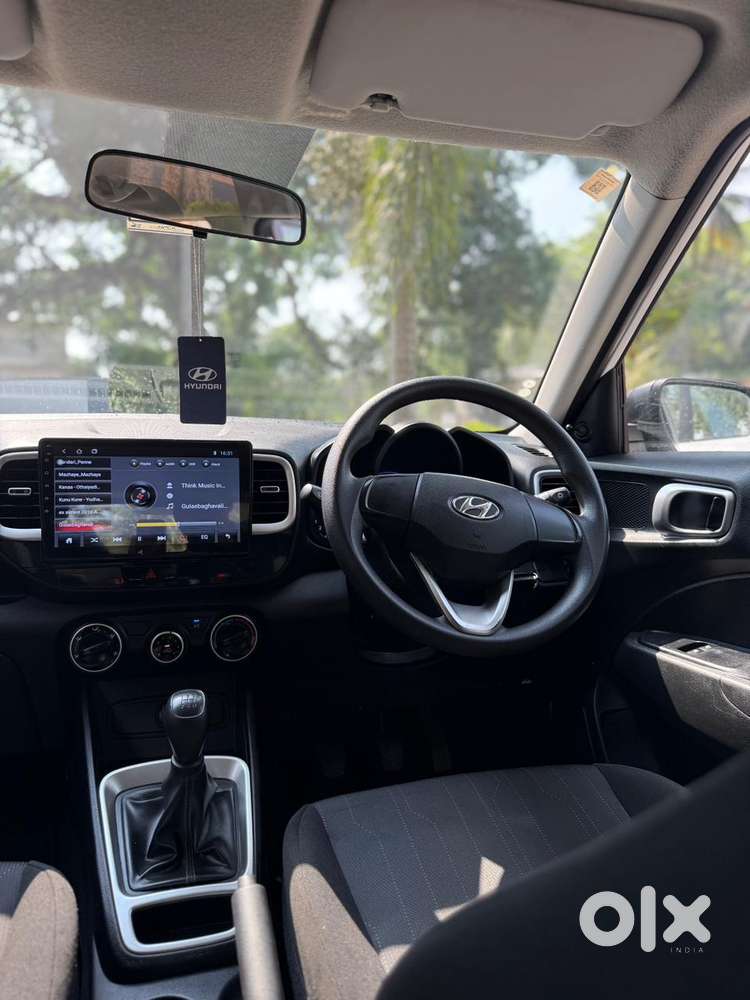 Hyundai Venue E, 2019, Petrol