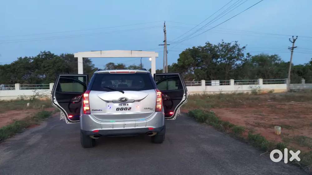 Mahindra Xuv500 2wd 2013