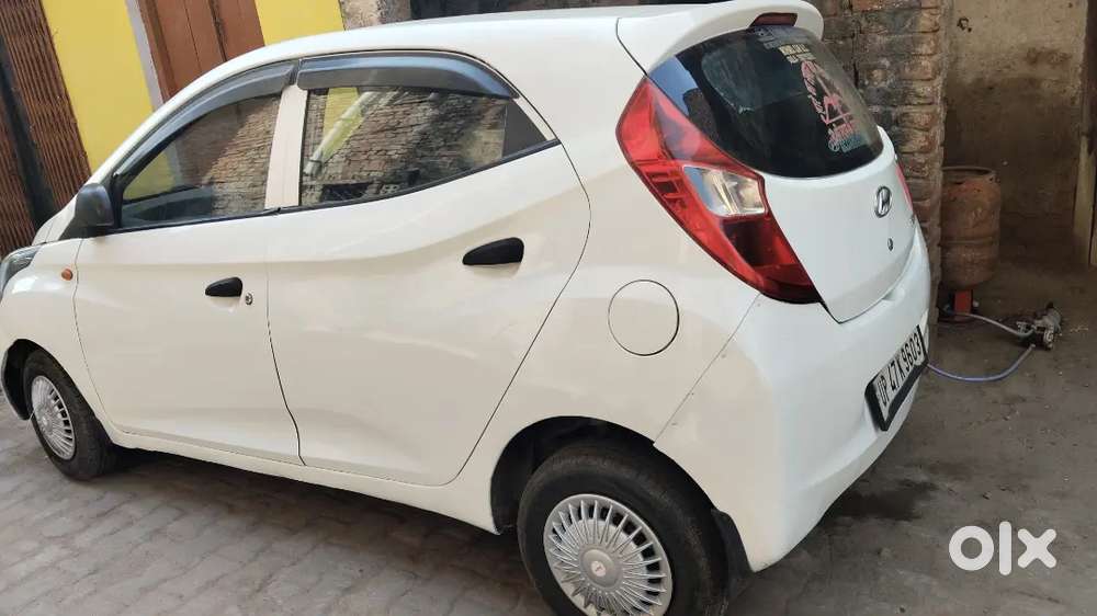 Hyundai Eon 2014 Model Variant