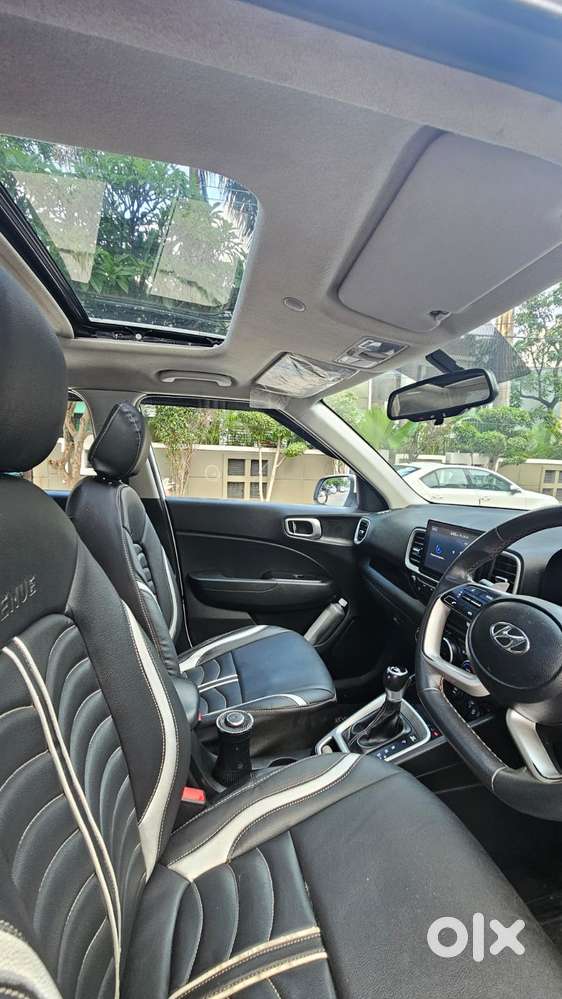 Hyundai Venue Sx+ At, 2021, Petrol