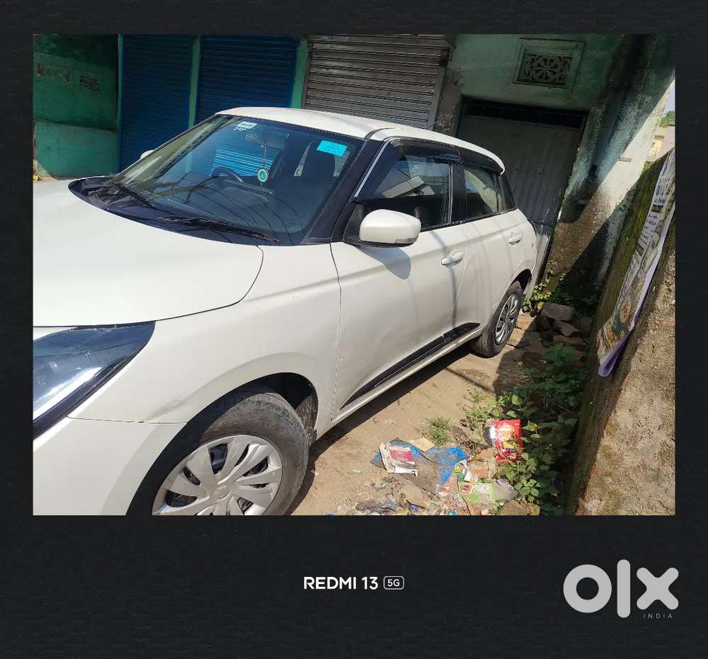 Maruti Suzuki Swift Vxi 2024