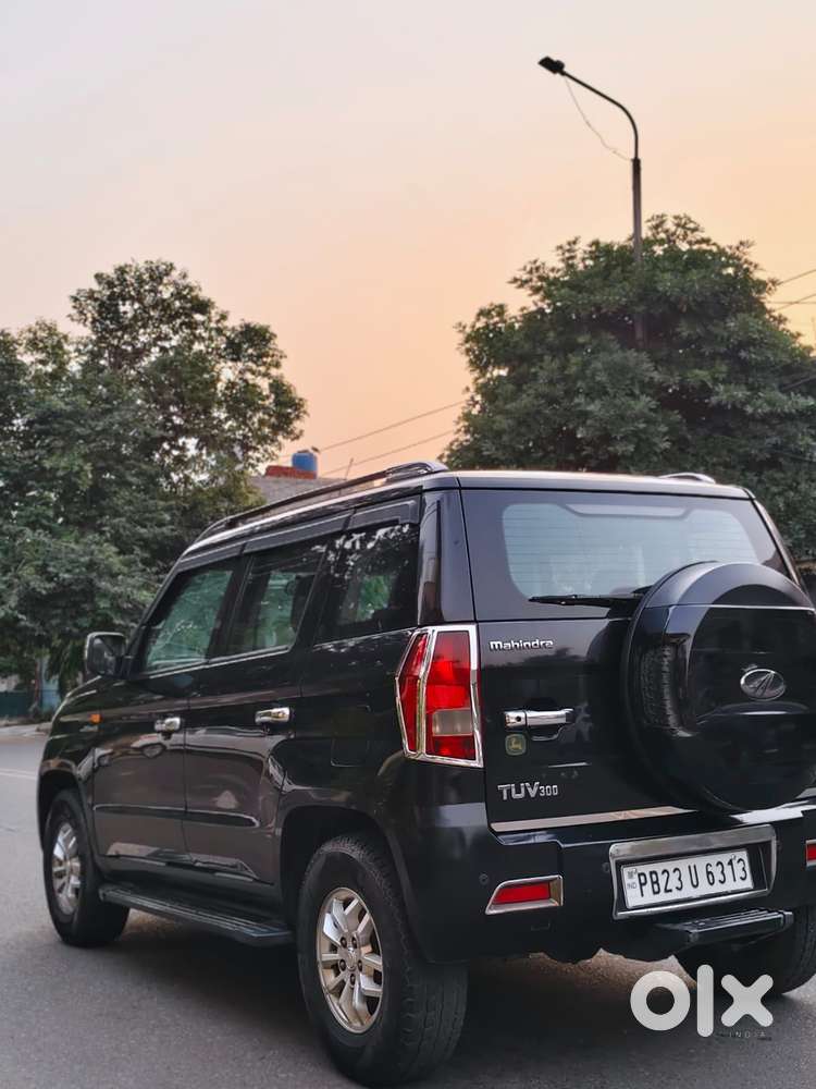Mahindra Tuv 300 T8, 2016, Diesel