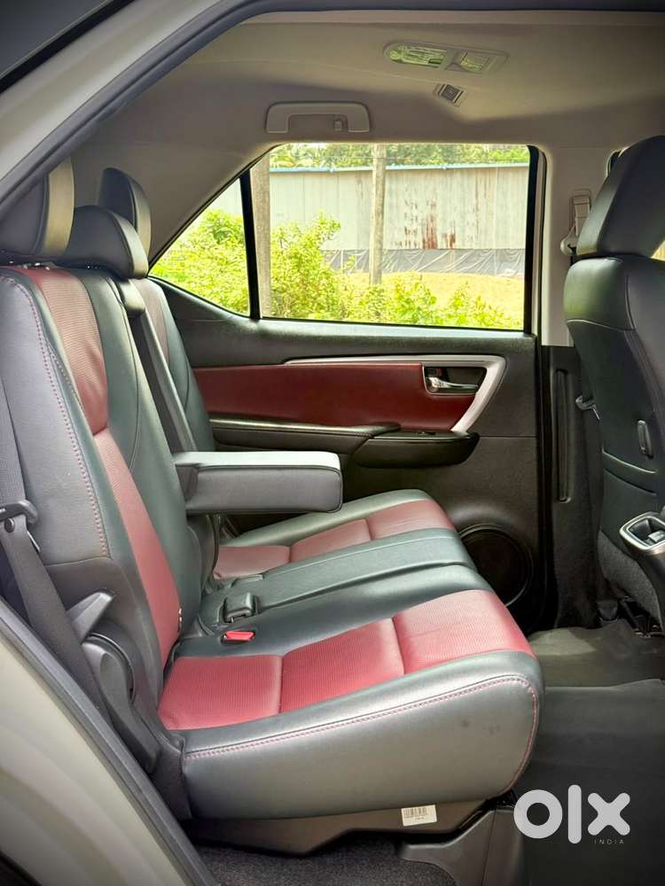 Toyota Fortuner Legender 4x2 At 2.8, 2021, Diesel