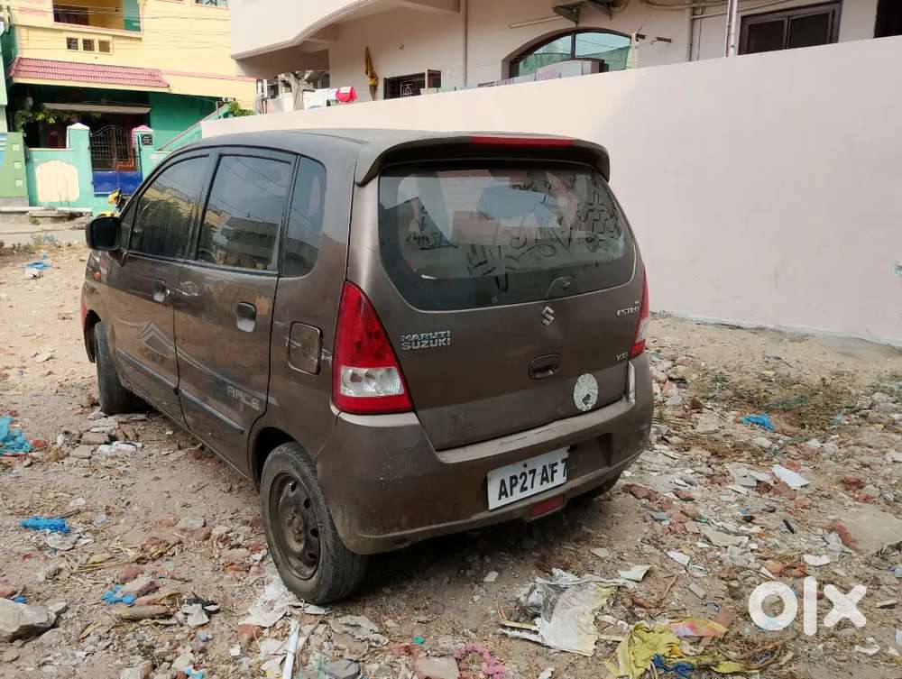 Maruti Suzuki Zen Estilo 2010