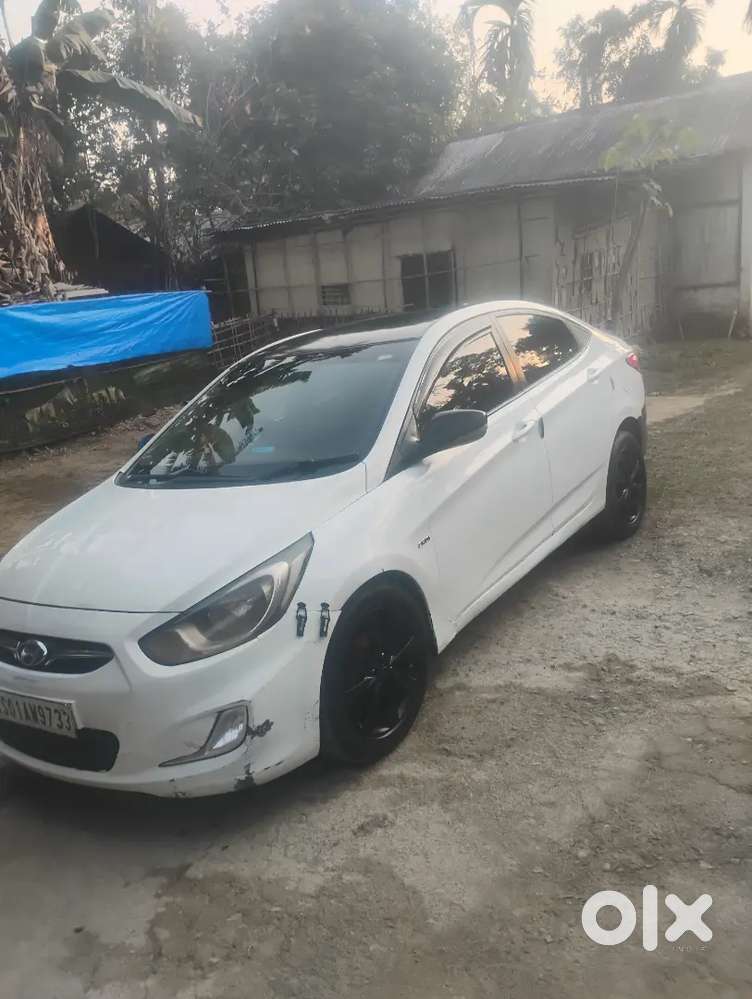 Hyundai Verna 2011 Diesel Well Maintained